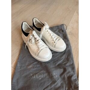 Alexander McQueen Oversized Sneakers White Black Suede 553770 IT 38.5 US 8.5